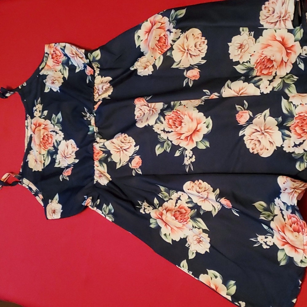 Girls  V neck dress
